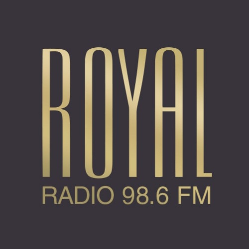 СЕНТЯБРЬ 2022. Команда ROYALRADIO запускает линейку брендовой продукции для фанатов радиостанции.